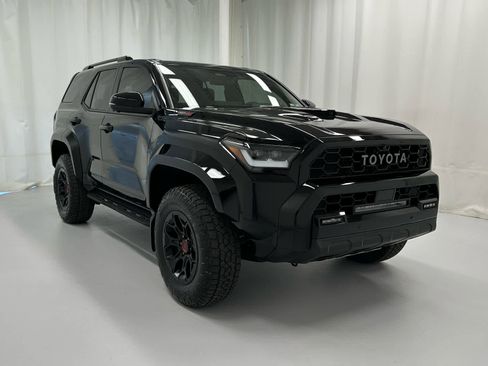 Used 2025 Toyota 4Runner TRD Pro AWD/4WD image 2