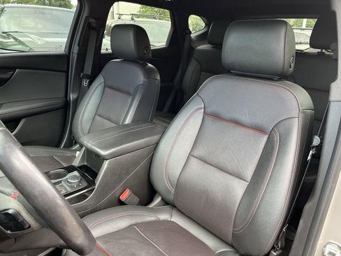 Used 2021 Chevrolet Blazer RS w/ Enhanced Convenience Package image 10