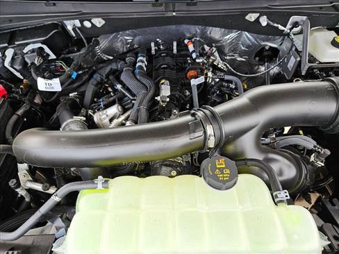 New 2026 Ford Expedition Tremor image 17