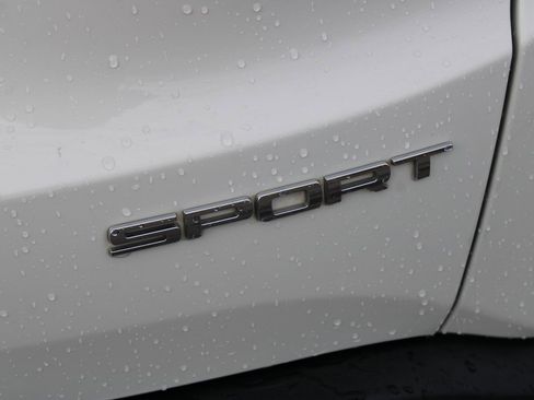 Used 2016 Jeep Renegade Sport w/ Power & Air Group image 13