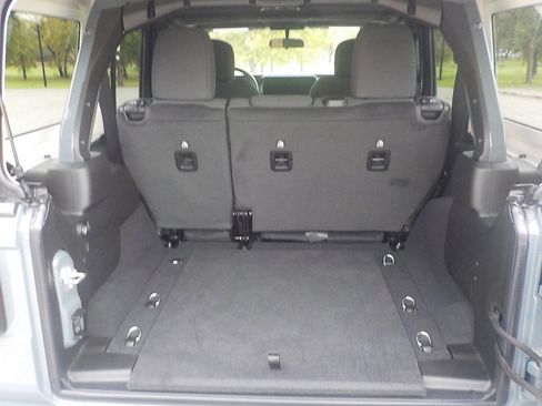 New 2026 Jeep Wrangler Unlimited Sport image 9