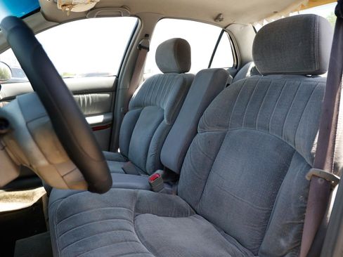 Used 2001 Buick Century Custom w/ Premium Pkg image 6