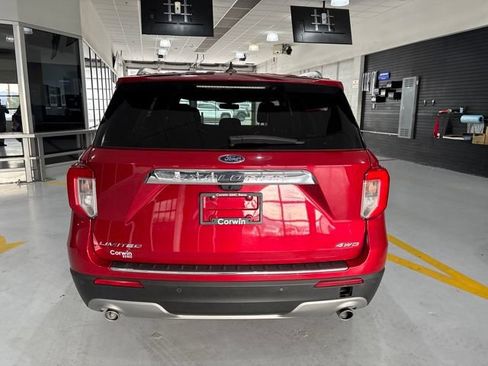 Used 2023 Ford Explorer Limited AWD/4WD image 7