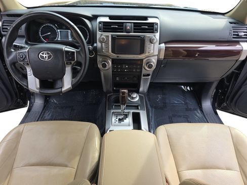 Used 2017 Toyota 4Runner Limited image 9