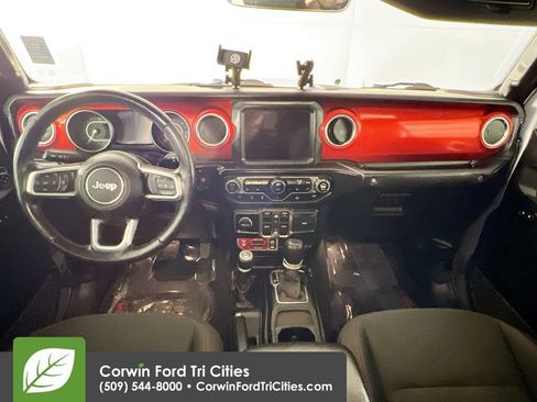 Used 2020 Jeep Gladiator Rubicon AWD/4WD image 7