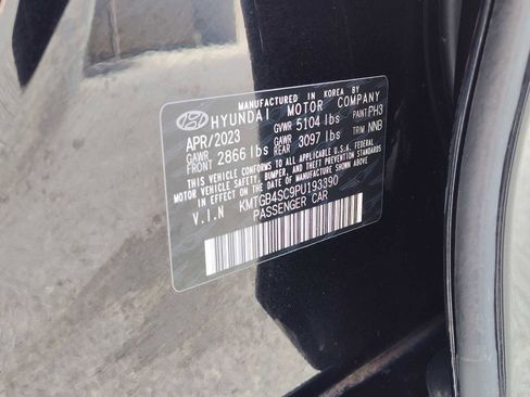 Used 2023 Genesis G80 2.5T image 28