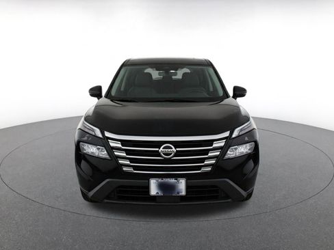 Used 2025 Nissan Rogue SV FWD image 2