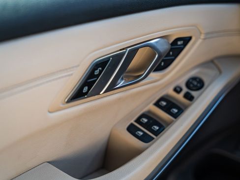 Used 2021 BMW M340i w/ Premium Package image 39