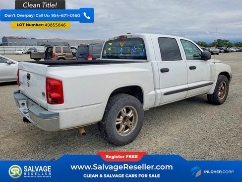 Used 2005 Dodge Dakota SLT image 4
