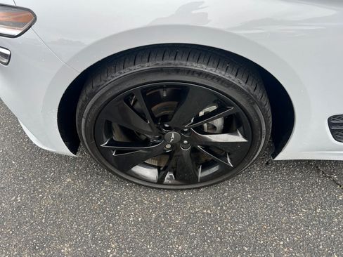 Used 2023 Genesis G70 2.0T w/ Sport Prestige Package AWD/4WD image 10