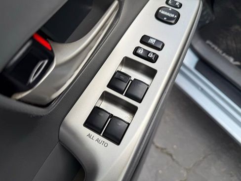 Used 2012 Toyota Prius V Five image 25