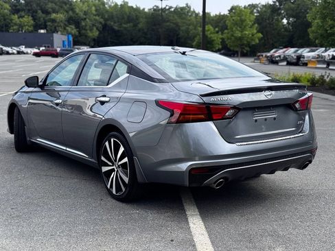 Used 2019 Nissan Altima 2.5 Platinum AWD/4WD image 4