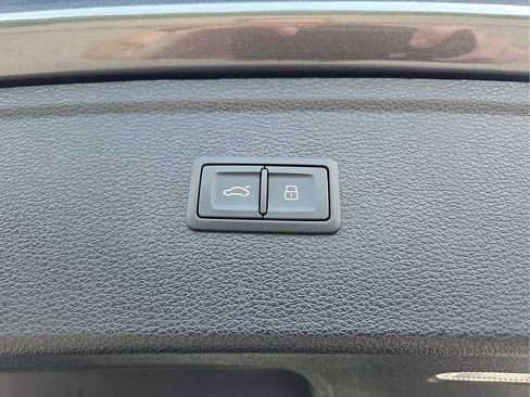 Certified 2023 Audi Q5 2.0T Premium Plus AWD/4WD image 36