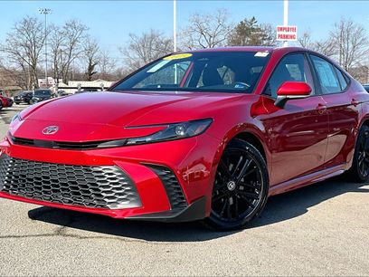 Used 2025 Toyota Camry SE
