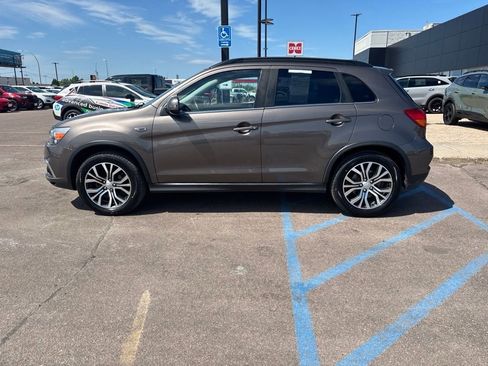 Used 2018 Mitsubishi Outlander Sport SEL AWD/4WD image 8