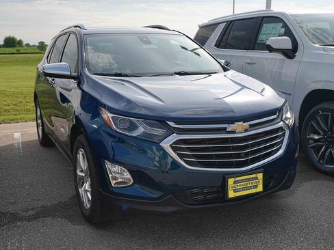 Used 2020 Chevrolet Equinox Premier AWD/4WD image 3