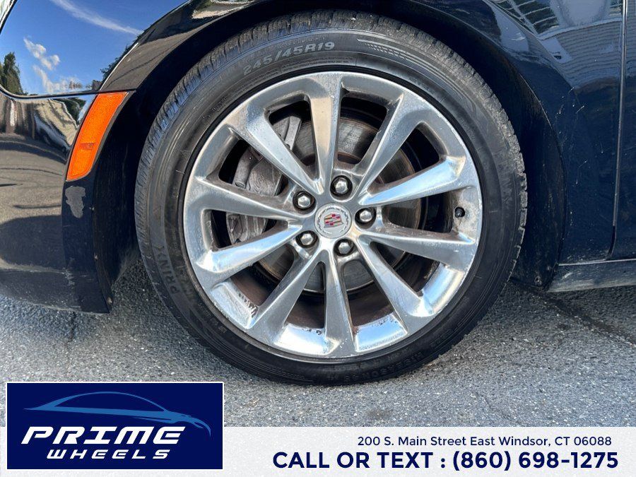 Used 2013 Cadillac XTS Premium AWD/4WD image 24