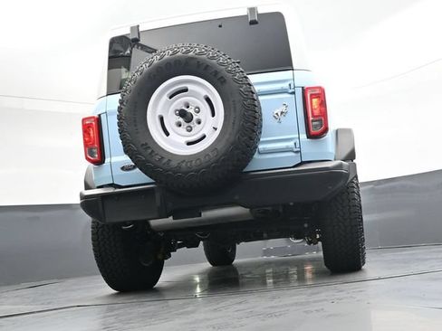 Used 2025 Ford Bronco Heritage Edition AWD/4WD image 34