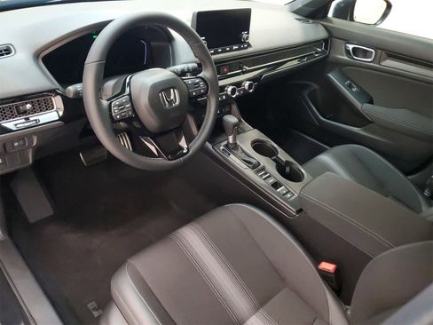 Certified 2025 Honda Civic Sport image 2