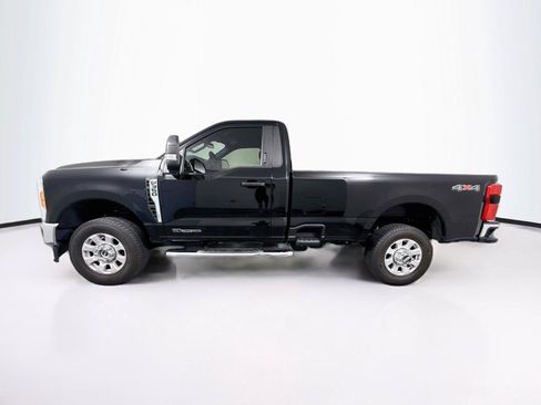 Used 2023 Ford F350 XLT w/ 360-Degree Camera Package AWD/4WD image 2