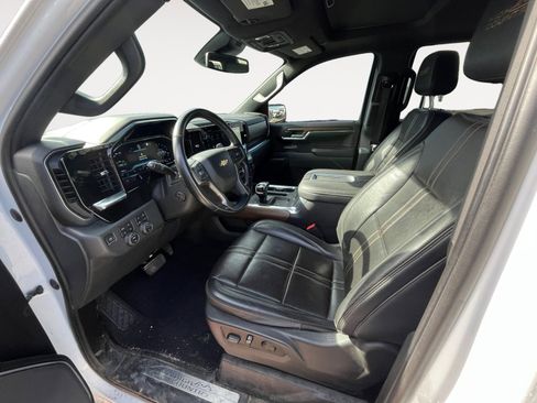Used 2022 Chevrolet Silverado 1500 High Country AWD/4WD image 18