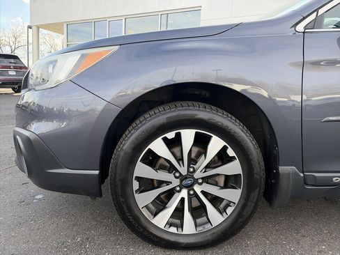 Used 2015 Subaru Outback 2.5i Limited image 10