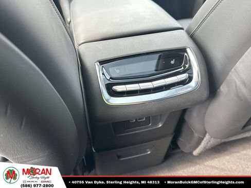 Certified 2023 Cadillac XT6 Premium Luxury AWD/4WD image 12