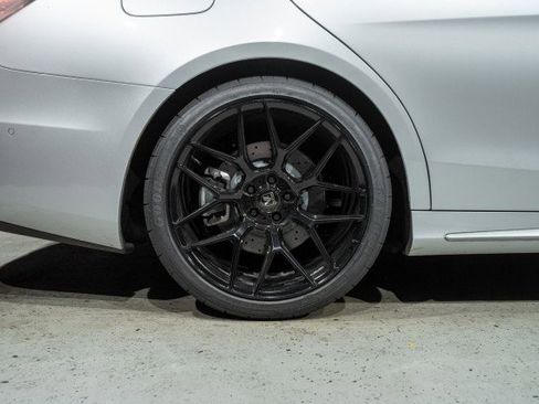 Certified 2018 Mercedes-Benz S 560 Sedan image 6