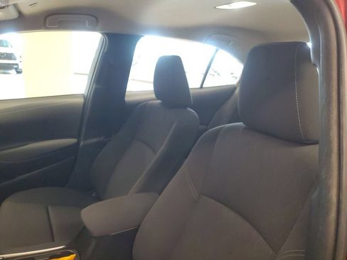 Used 2023 Toyota Corolla LE FWD image 3