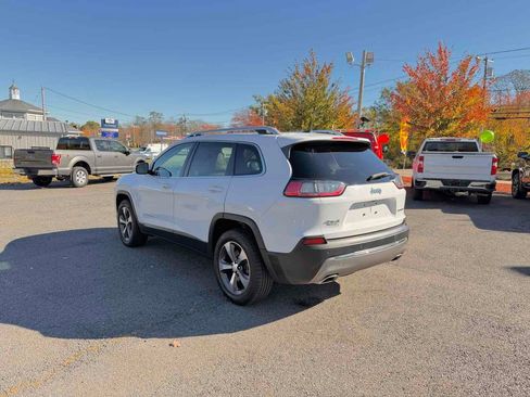 Used 2019 Jeep Cherokee Limited image 5