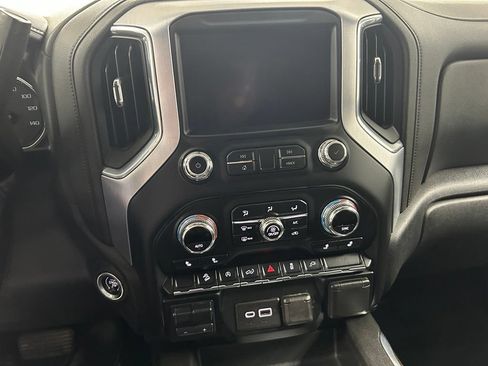 Used 2021 GMC Sierra 1500 Elevation w/ Preferred Package AWD/4WD image 18