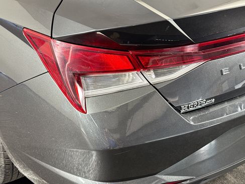 Used 2023 Hyundai Elantra SEL FWD image 36