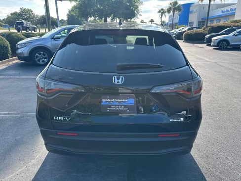 Certified 2026 Honda HR-V LX image 4