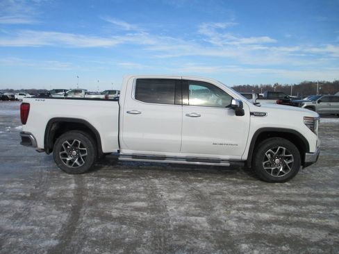 New 2026 GMC Sierra 1500 SLT w/ SLT Premium Plus Package image 3