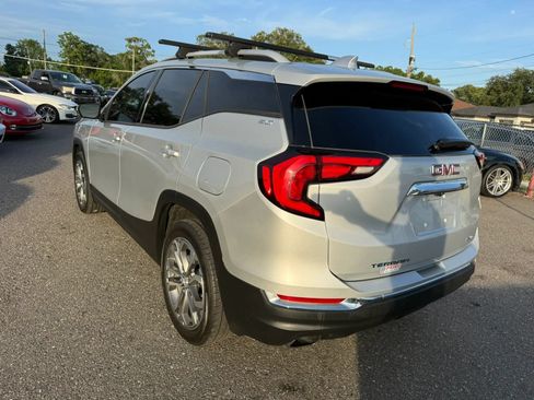 Used 2019 GMC Terrain SLT AWD/4WD image 7