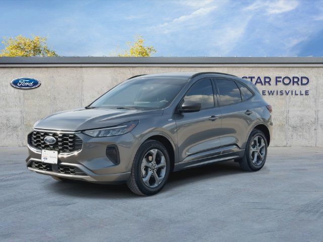 Certified 2024 Ford Escape ST-Line w/ Tech Pack #1 FWD image 4