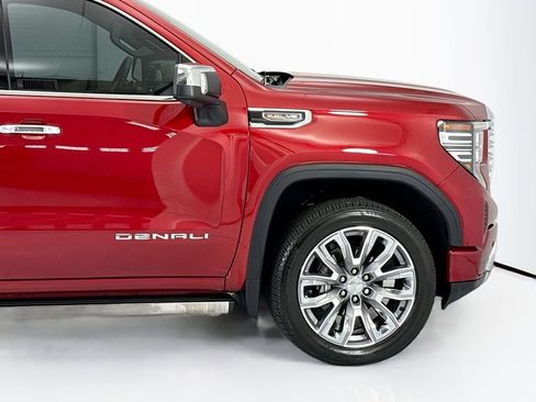 Used 2024 GMC Sierra 1500 Denali w/ Denali Reserve Package AWD/4WD image 11