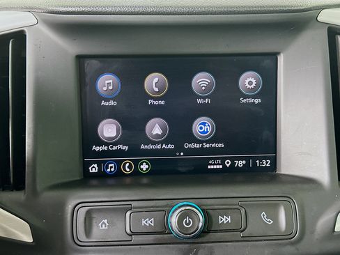 Used 2024 GMC Terrain SLE FWD image 21