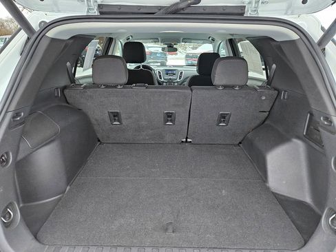Used 2021 Chevrolet Equinox LT image 28