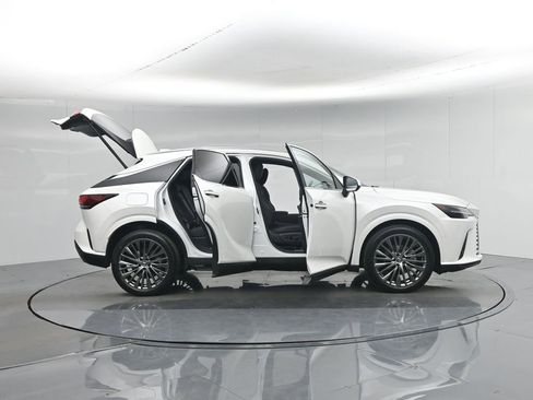 Used 2025 Lexus RX 450h AWD w/ Convenience Package image 5