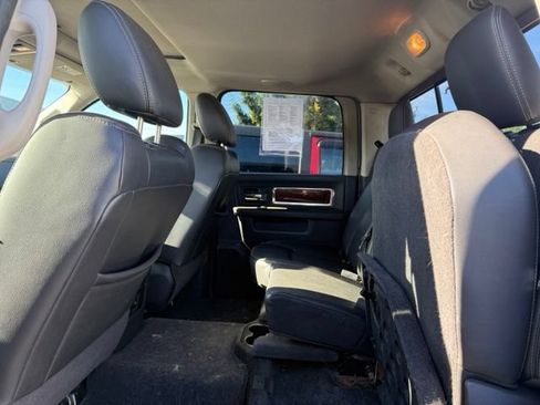 Used 2011 RAM 1500 Laramie AWD/4WD image 9