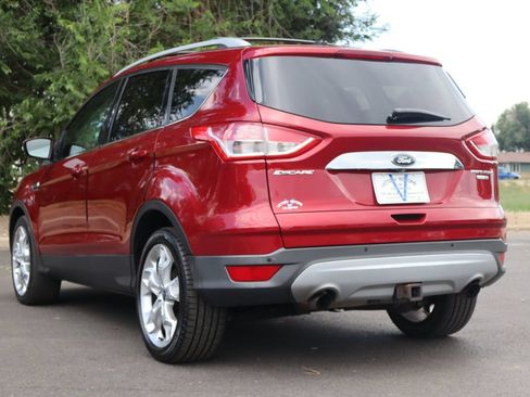Used 2015 Ford Escape Titanium w/ Equipment Group 301A AWD/4WD image 7