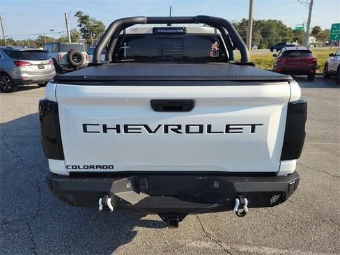 Used 2024 Chevrolet Colorado Trail Boss w/ Advanced Trailering Package image 4