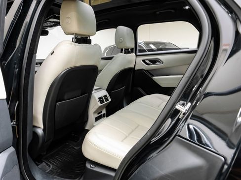 Used 2023 Land Rover Range Rover Velar R-Dynamic S image 39