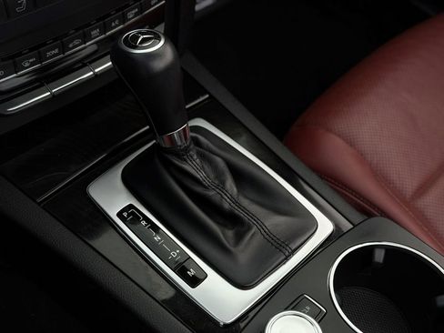 Used 2012 Mercedes-Benz E 550 E550 image 28