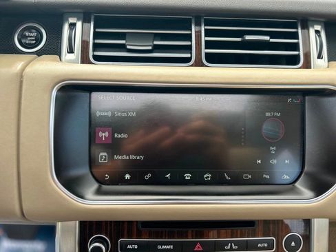 Used 2017 Land Rover Range Rover HSE image 26