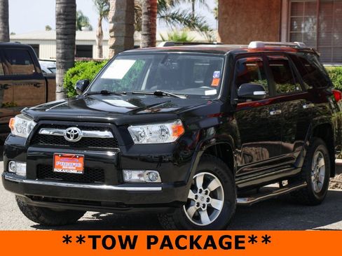 Used 2013 Toyota 4Runner SR5 image 4