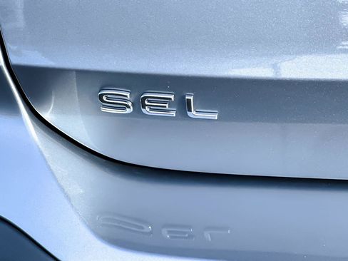 New 2026 Volkswagen Taos SEL image 26