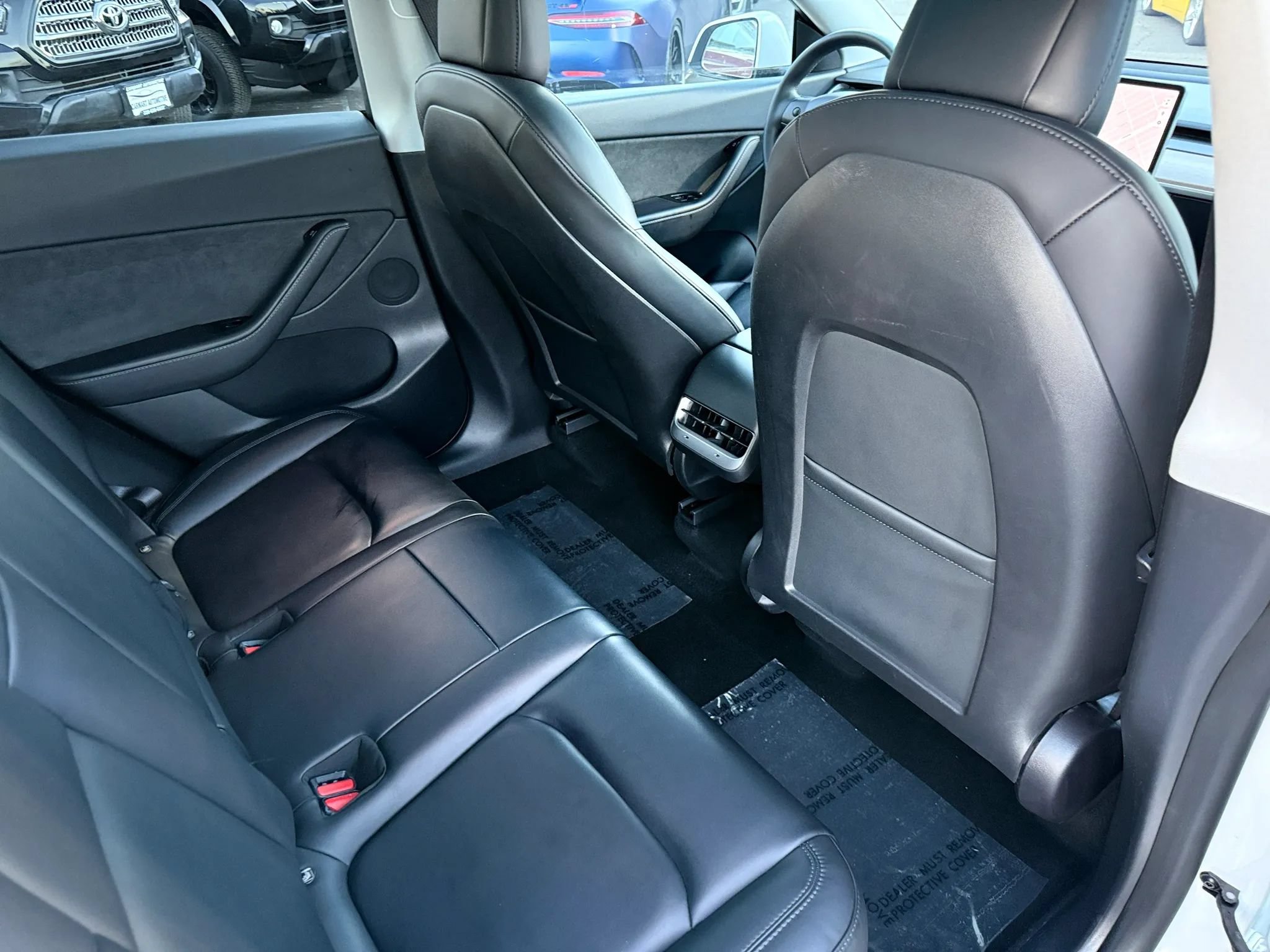 Used 2021 Tesla Model Y Long Range AWD/4WD image 18