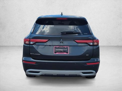 Used 2024 Mitsubishi Outlander SE AWD/4WD image 8